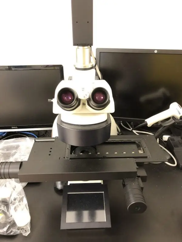 Digital Pathology Microscope
