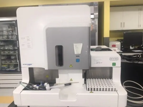 ARKRAY AU4050 Lab Equipment