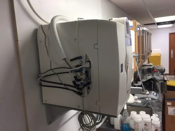 MilliporeSigma Elix Advantage Water Purification System