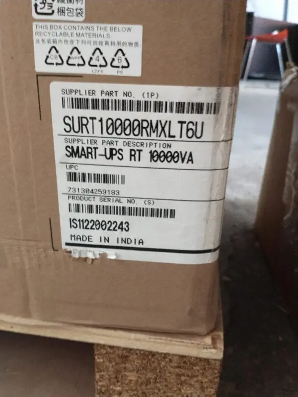 UPS box label