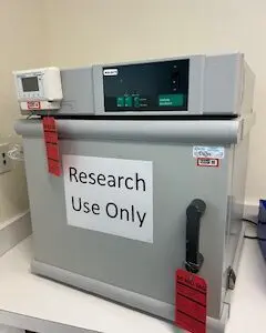 Fisher Scientific Isotemp 625D Incubator