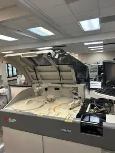 Beckman Coulter AU480 Chemistry Analyzer