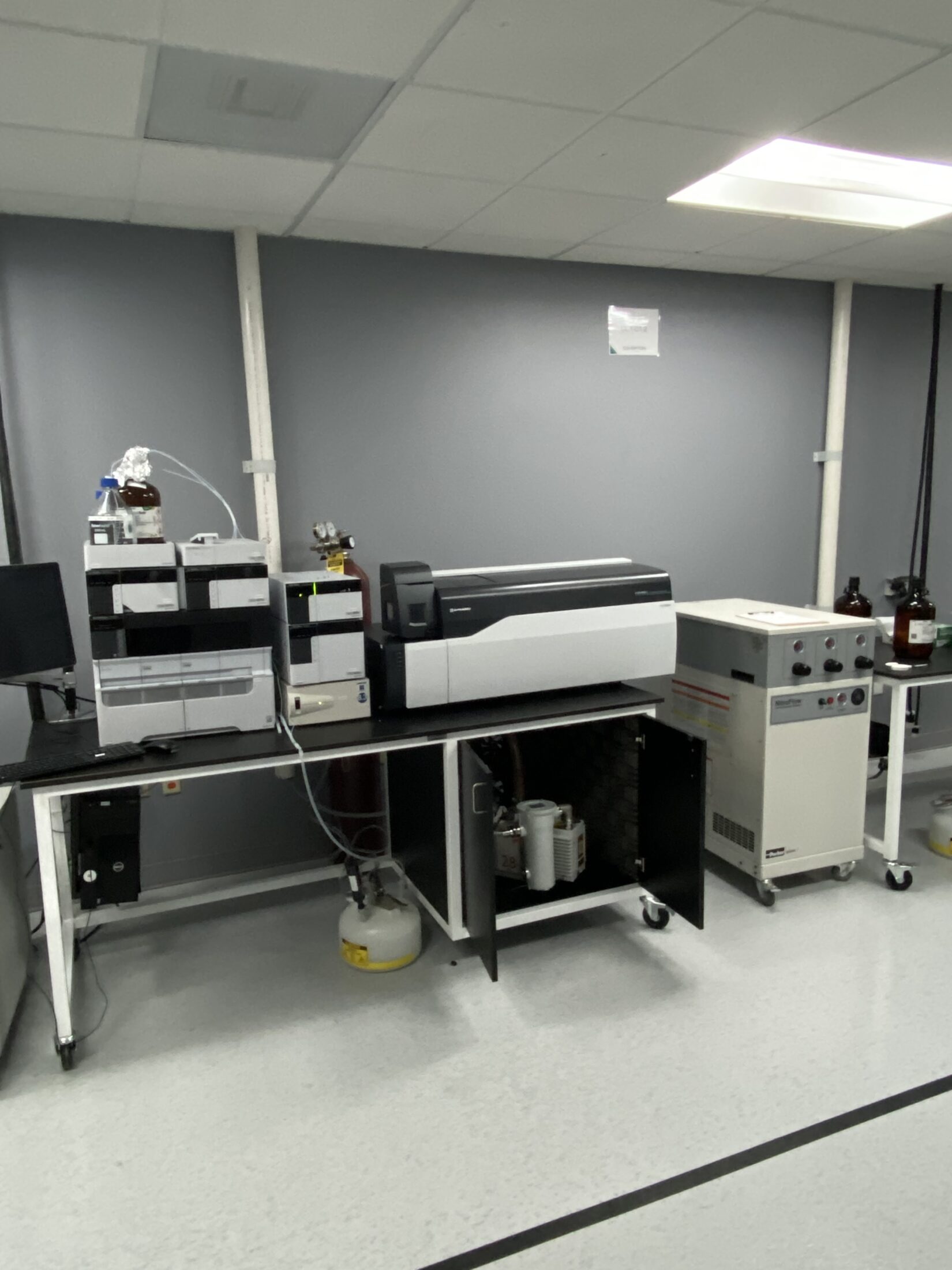 Shimadzu 8050 CL LCMS/MS System Arc Scientific