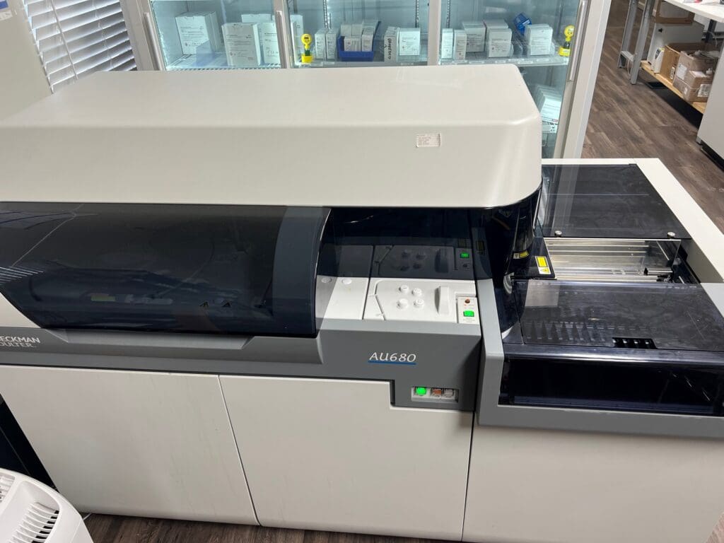 Beckman Coulter AU680 Chemistry Analyzer Arc Scientific